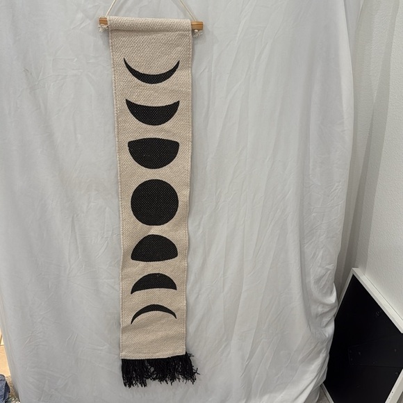 urban outfitters moon phase wall hanging NWT - Picture 4 of 6